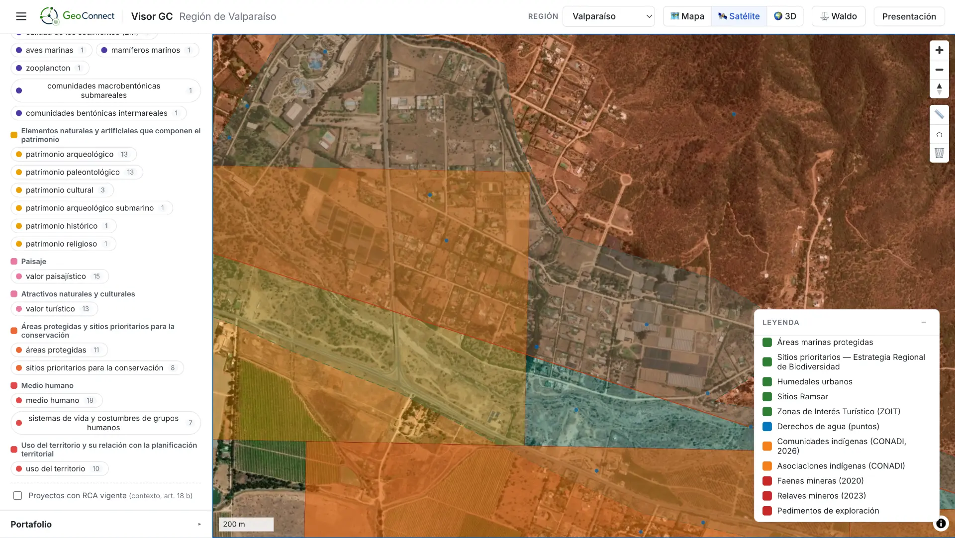 Visor GC real de la Región de Valparaíso con vista satelital, capas territoriales superpuestas, panel de capas y leyenda cartográfica